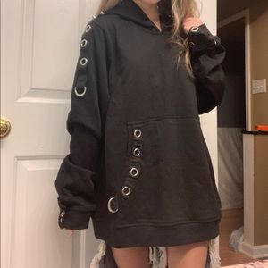 Cool Oversized Sweatshirt with Metal Details